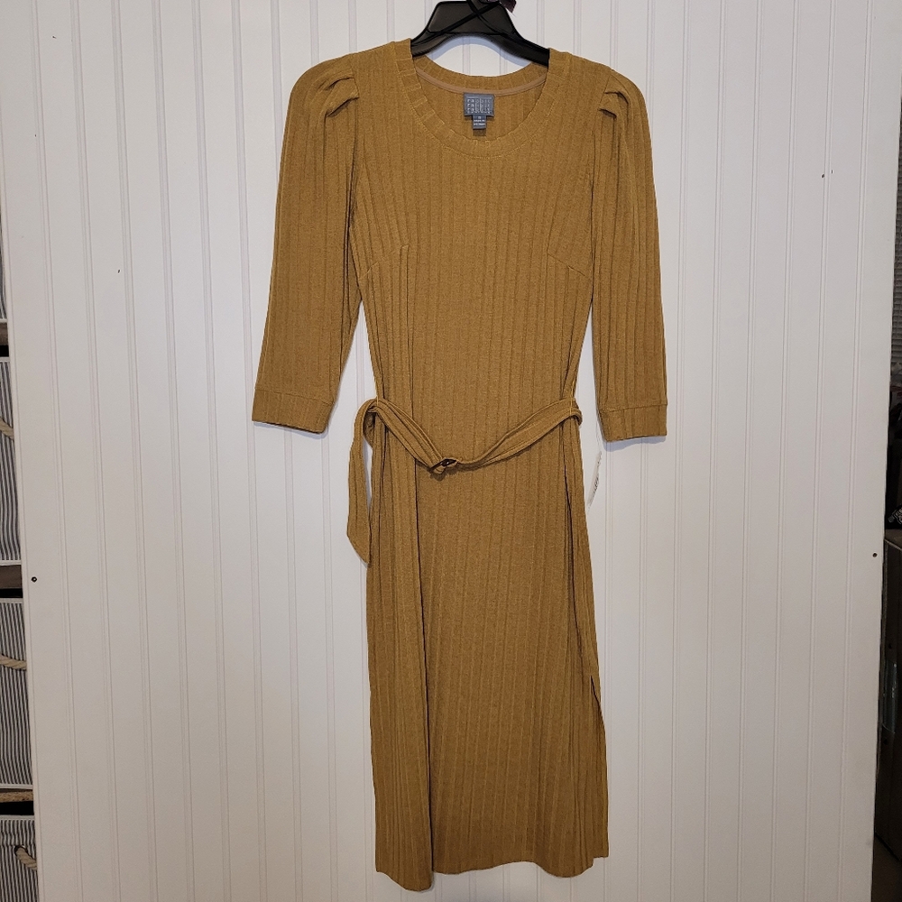 Rabbit Rabbit Rabbit gold/mustard Sweater Dress With Belt Size 10 NWT